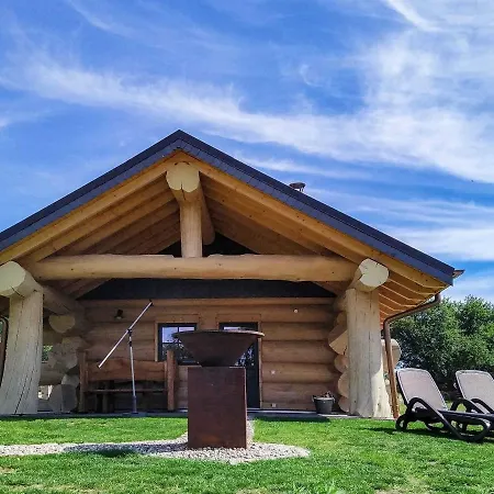 Naturstammhaus Tollensesee *