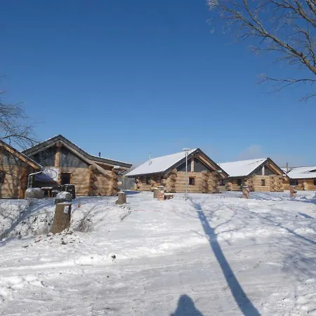 Naturstammhaus Tollensesee *
