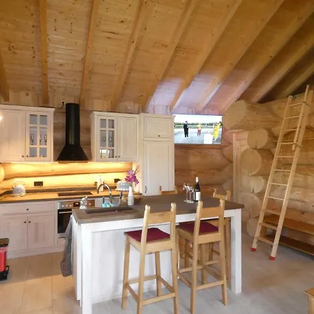 Naturstammhaus Tollensesee Chalet Groß Nemerow