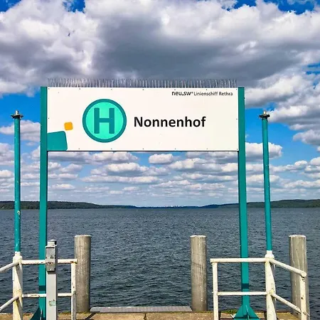 Naturstammhaus Tollensesee Groß Nemerow