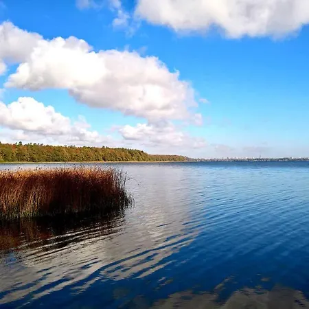 Chalet Naturstammhaus Tollensesee Groß Nemerow