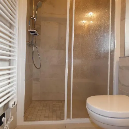 Chalet Naturstammhaus Tollensesee Groß Nemerow