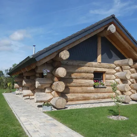 Naturstammhaus Tollensesee *