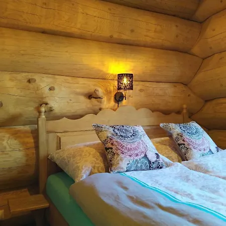 Naturstammhaus Tollensesee Chalet